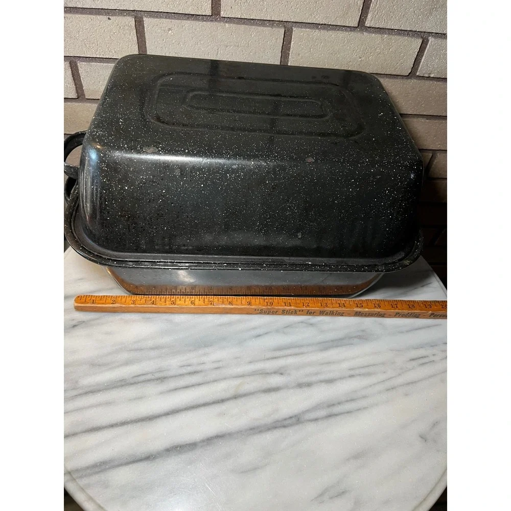 Vintage Black Speckled Enamelware Turkey Roaster Pan with Lid Large 18 inch